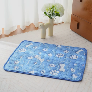 Літня охолоджуюча підстилка Derby Ice Silk Material Summer Pet Cooling Mat Paws&Bones для домашніх тварин CM007-2 фото