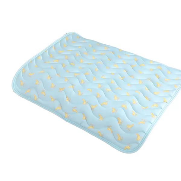 Літня охолоджуюча підстилка для котів Derby Ice Silk Material Summer Pet Cooling Mat Bananas CM012-3-70х100 фото