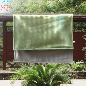 Охолоджуюча пелюшка для собак COLLABOR Summer cooling mat-stock Grey&Green DCM008-1 фото